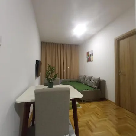 Apartman Ledine Apartment *