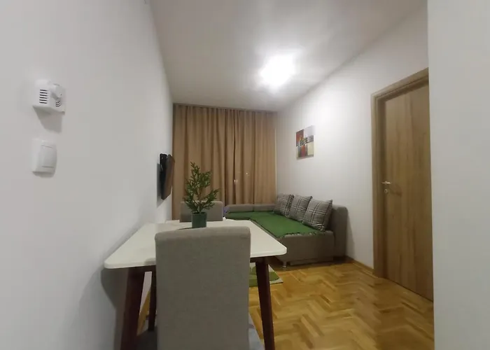Apartman Ledine Appartement *